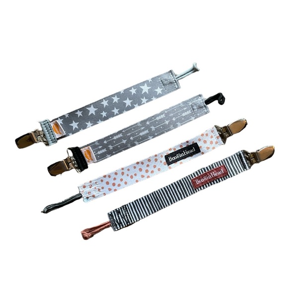 Pacifier Clips for Boys or Girls Light Pattern Design 4 Sets - Picture 3 of 3